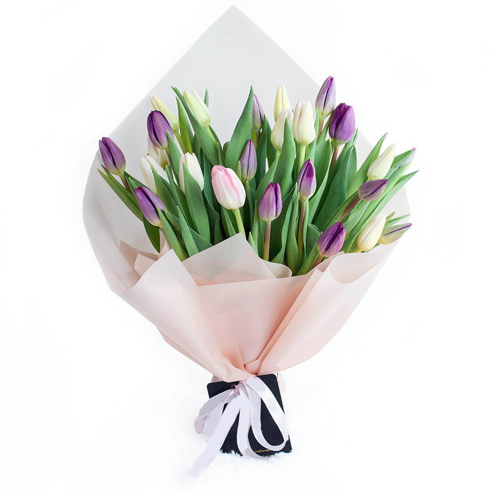 Lilac Dreams Tulip Bouquet