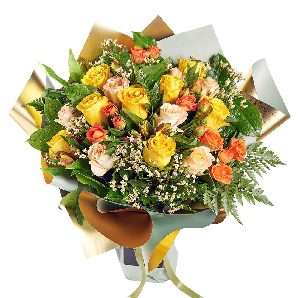 English Fall Mixed Rose Bouquet - Heart &amp; Thon - Canada flower delivery
