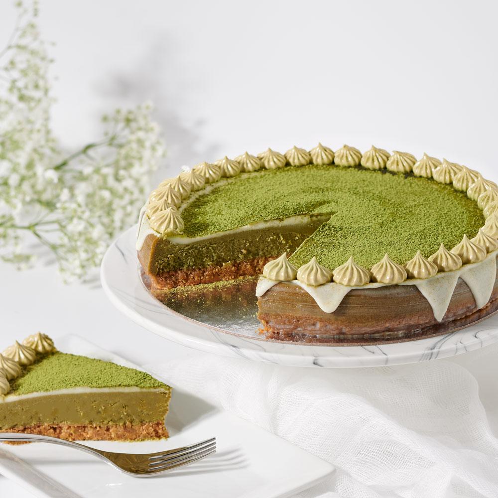 Large Matcha Cheesecake - Heart &amp; Thorn - Canada cake delivery