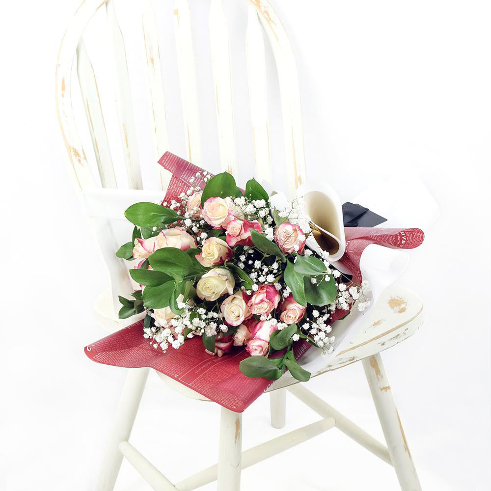 Magical Fantasy Rose Bouquet - Heart & Thorn - Canada flower delivery