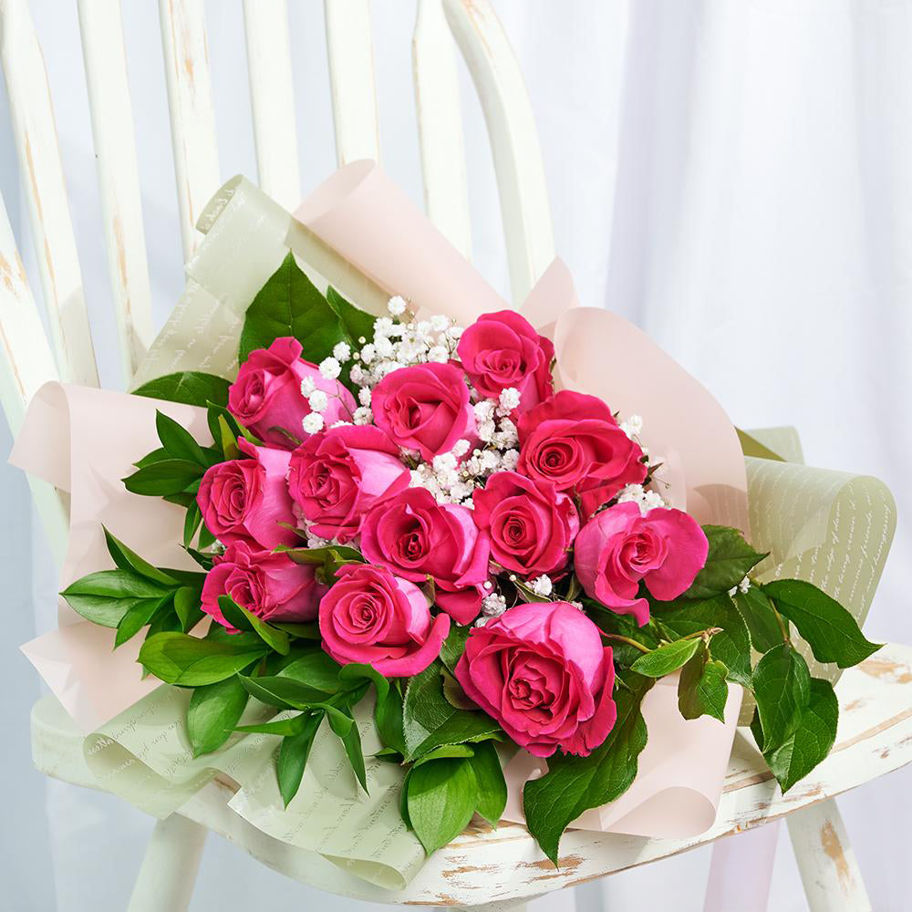 Mother's Day Traditional Dozen Stem Bouquet - Heart &amp; Thorn - Canada flower delivery