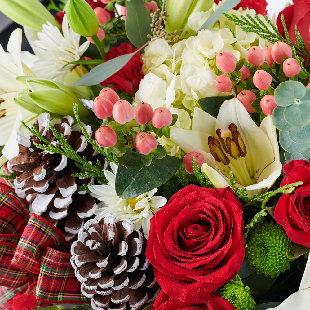 christmas,  holiday,  flowers,  Mixed flower arrangement,  Mixed Floral Arrangement,  Mix Floral Arrangement,  Flower Arrangement,  Floral Gift,  Floral Arrangement,  Set 24021-2021, holiday arrangement delivery, delivery holiday arrangement, christmas flower box canada, canada christmas flower box