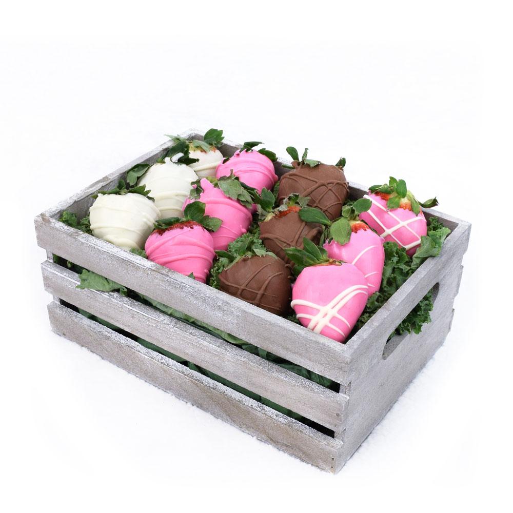 Pink Party Chocolate Covered Strawberries - Heart &amp; Thorn - Canada chocolate delivery