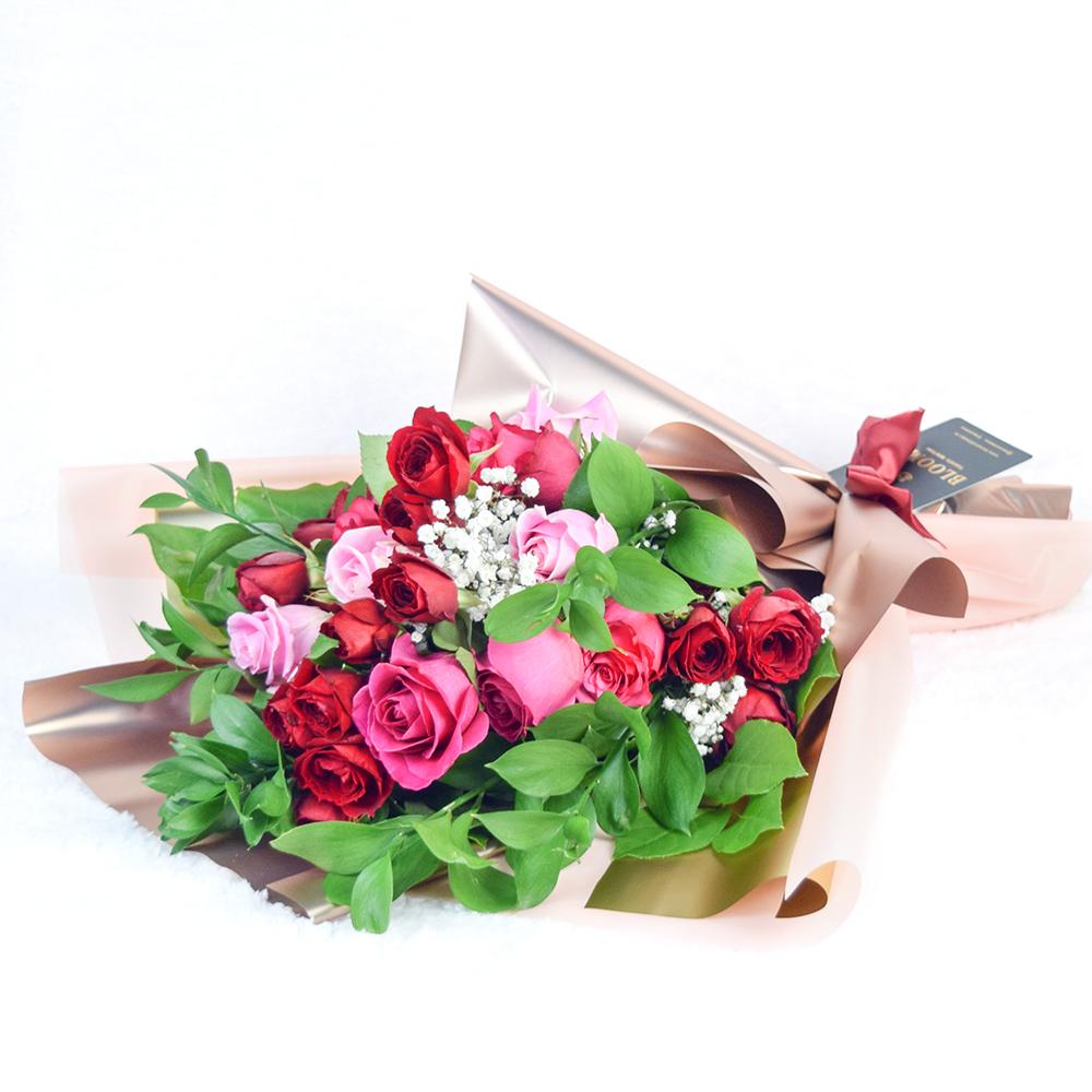 Power of Love Rose Bouquet - Heart &amp; Thorn - Canada flower delivery