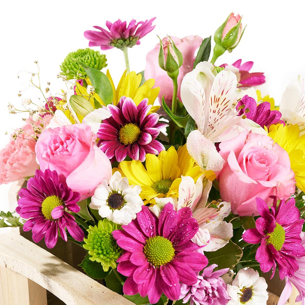 Slice of Nature Garden Chair - Heart &amp; Thorn - Canada flower delivery