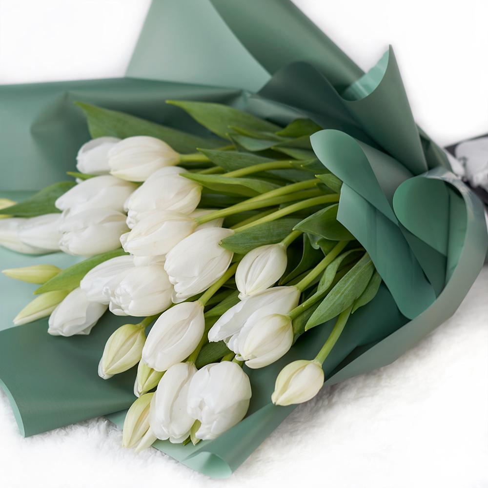 Spring Scents Tulip Bouquet - Heart &amp; Thorn - Canada flower delivery
