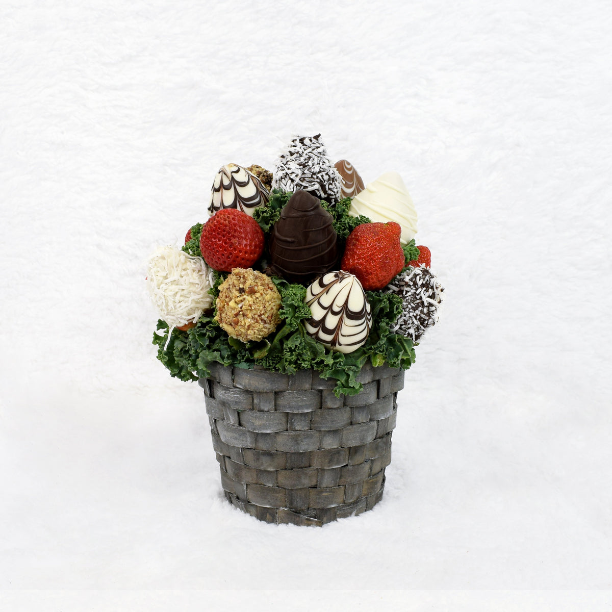 Valentine's Day Chocolate Dipped Strawberries Apple Basket - Heart &amp; Thorn - Canada chocolate delivery