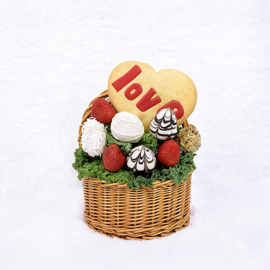 Valentine's Day Chocolate Dipped Strawberries & Cookie - Heart & Thorn - Canada cookie delivery