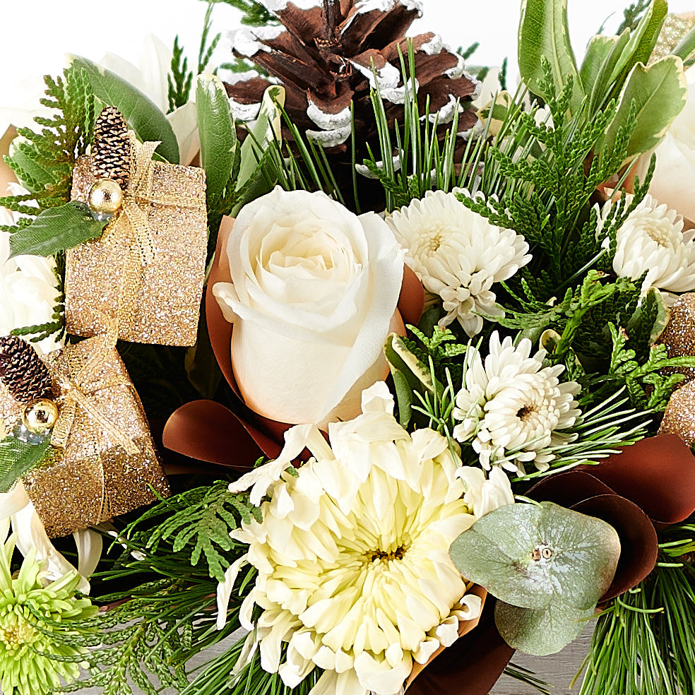 Mixed flower arrangement, Mixed Floral Arrangement, Mix Floral Arrangement, Flower Arrangement, Floral Gift, Floral Arrangement, holiday, christmas, Set 24007-2021, holiday flower delivery, delivery holiday flower, christmas floral canada, canada christmas floral, Canada