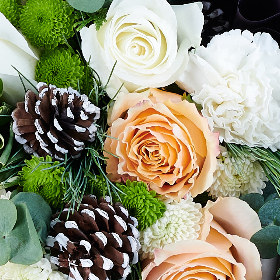 christmas,  holiday,  Mixed flower arrangement,  Mix Floral Arrangement,  Mixed Floral Arrangement,  Flower Arrangement,  Floral Arrangement,  Set 24020-2021, holiday flowers delivery, delivery holiday flowers, christmas bouquet usa, usa christmas bouquet